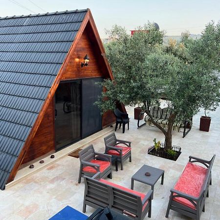 Olive Cottage Мадаба Екстериор снимка